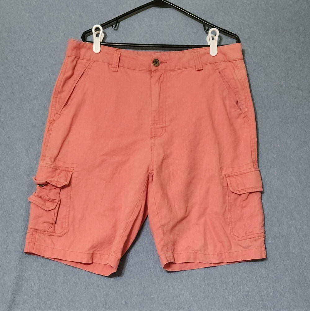 Paradise Collection pink linen blend cargo shorts. Size 36